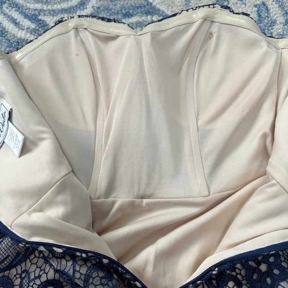 One beautiful be darlin dress, size 3, in navy - Picture 6 of 8